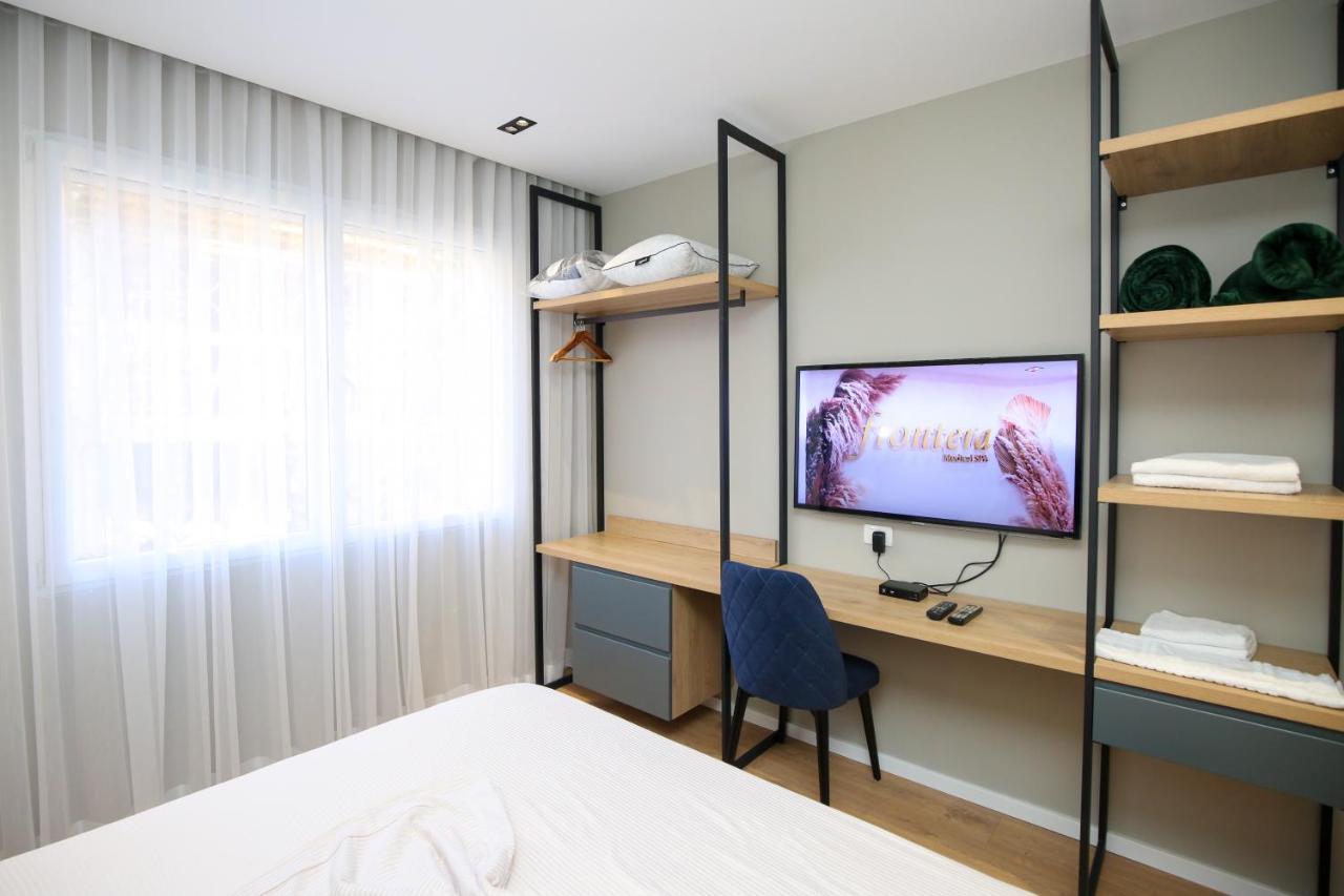 La La Marina Wave Apartament